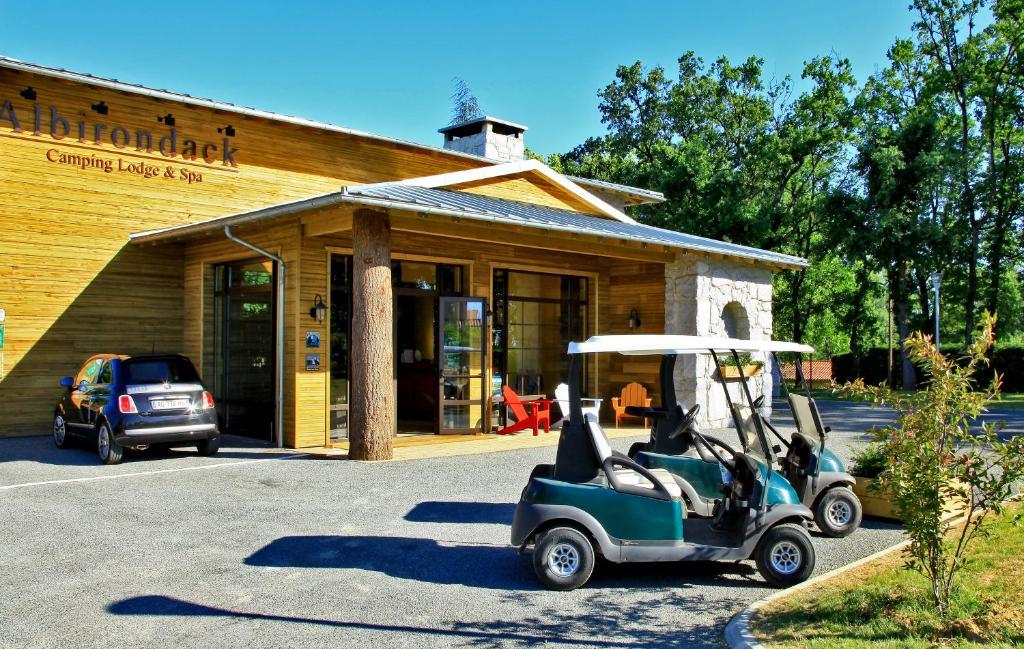 Albirondack Camping Lodge & Spa מראה חיצוני תמונה
