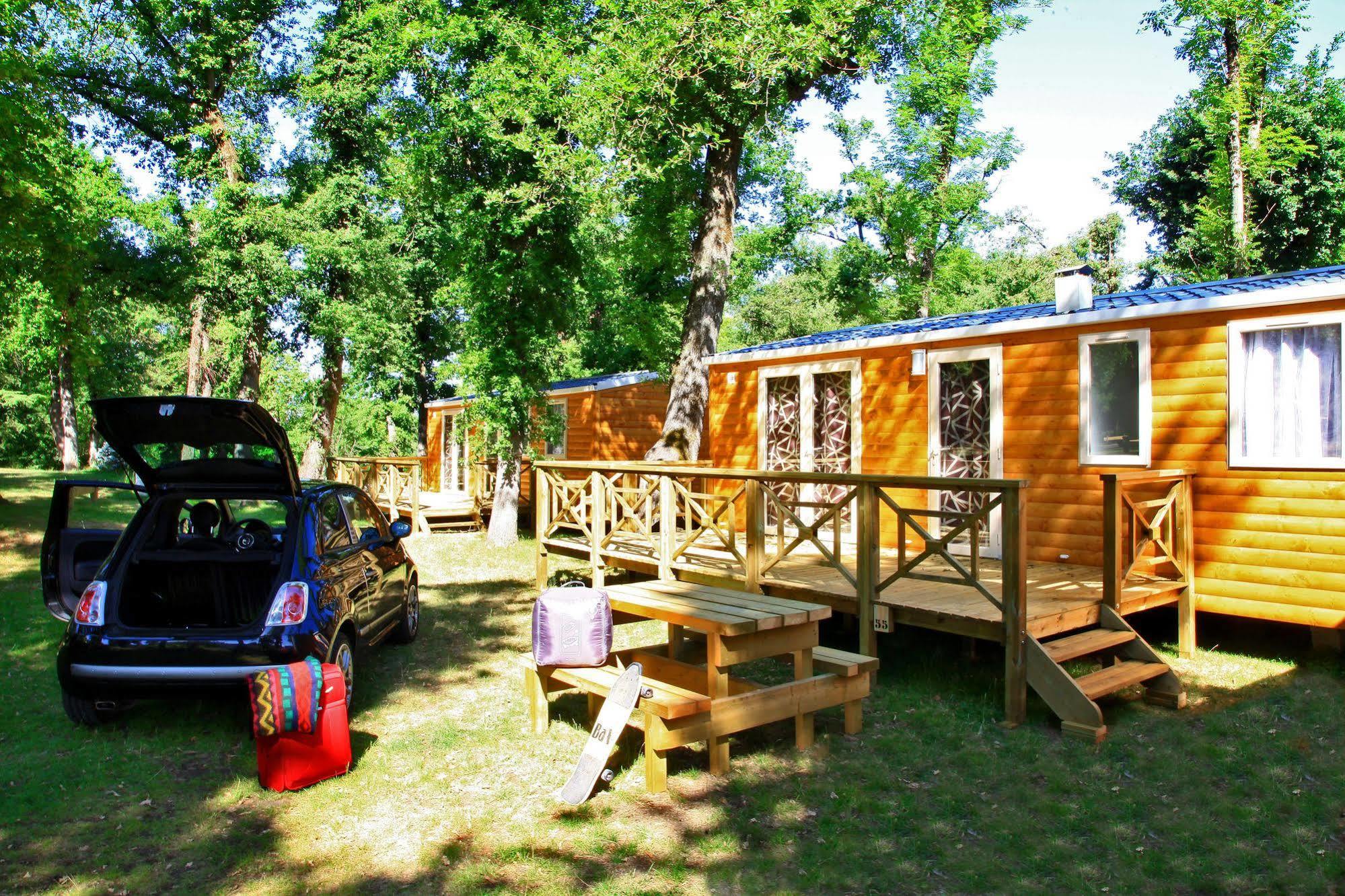 Albirondack Camping Lodge & Spa מראה חיצוני תמונה