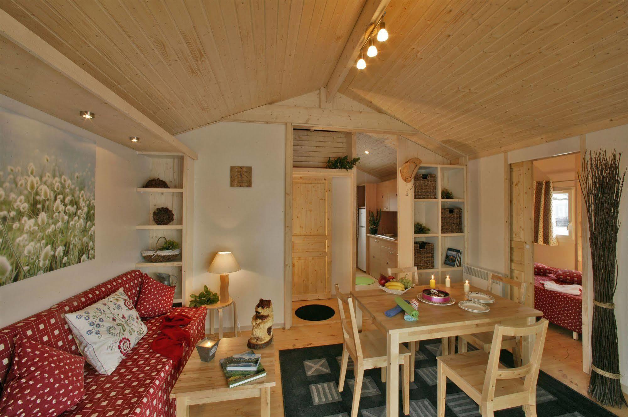 Albirondack Camping Lodge & Spa מראה חיצוני תמונה