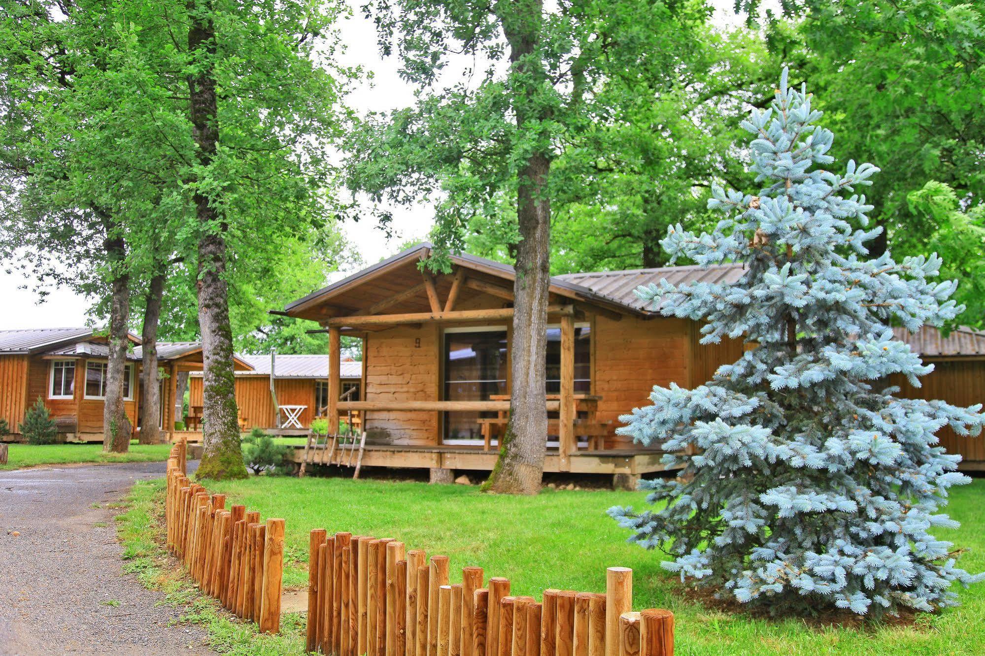 Albirondack Camping Lodge & Spa מראה חיצוני תמונה
