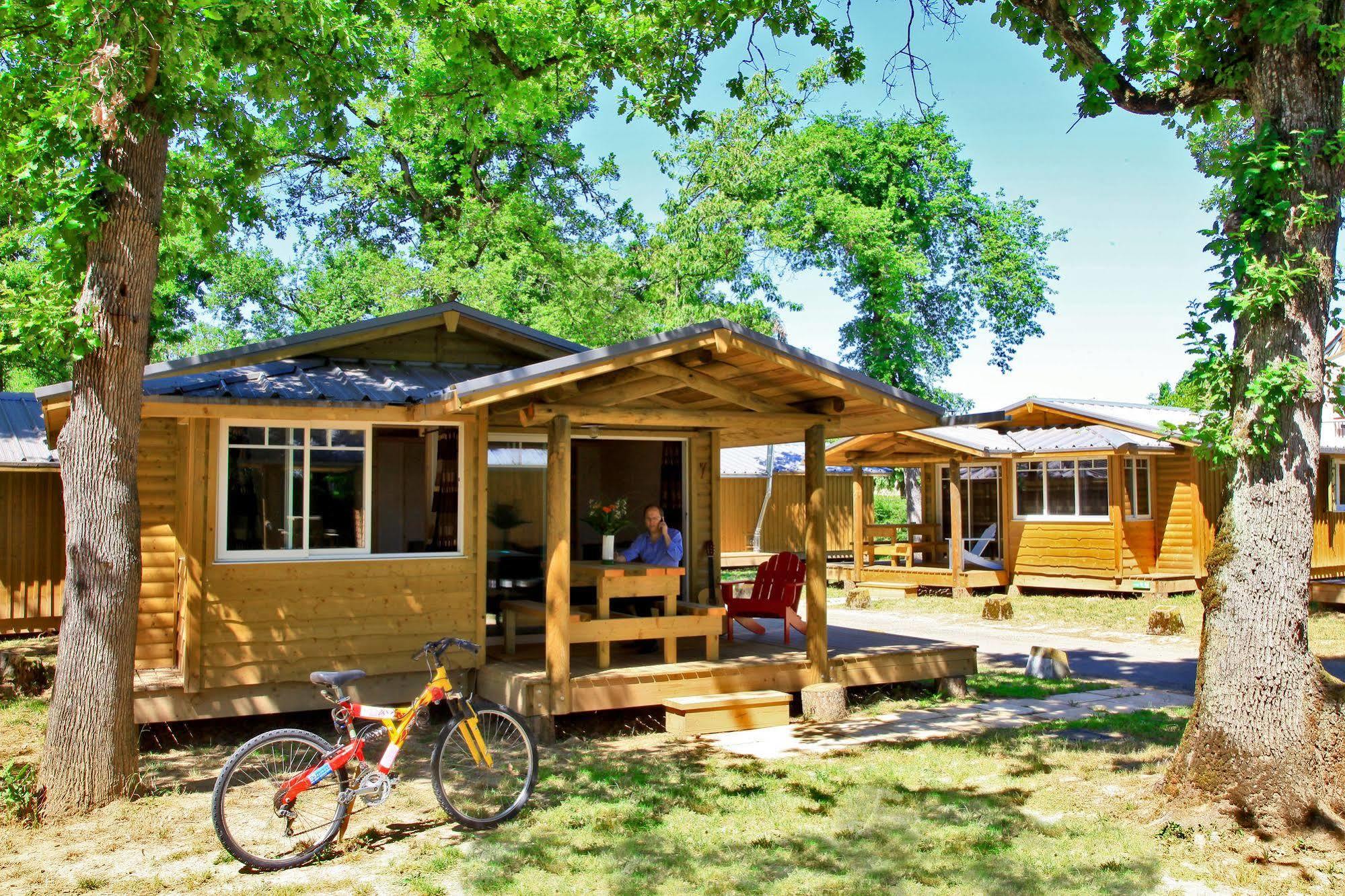 Albirondack Camping Lodge & Spa מראה חיצוני תמונה